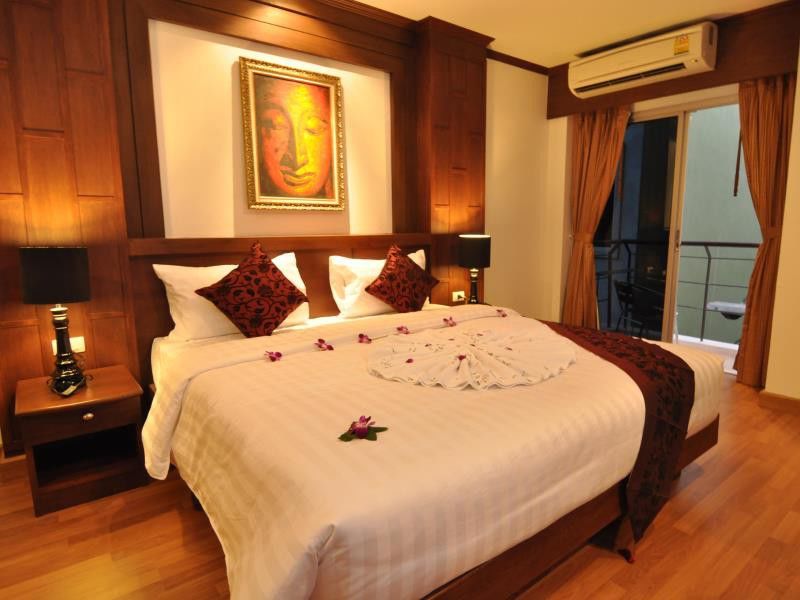 Hemingway'S Hotel Patong Luaran gambar